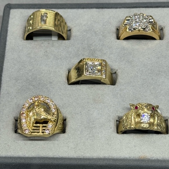 Meet your Posher, Glendale Pawn & Jewlery - Picture 4 of 13